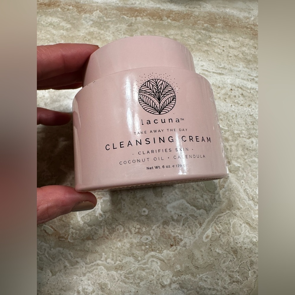 Cleansing Cream brand new no box